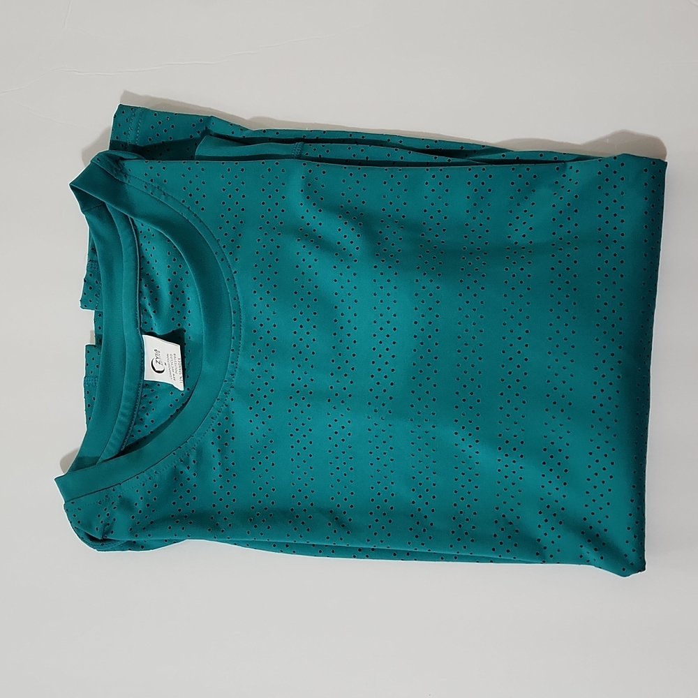 Zyia Medium LS Chill Shirt